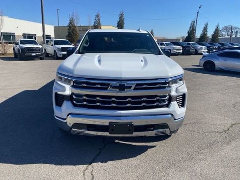 Used 2024 Chevrolet Silverado 1500 LTZ w/ LTZ Premium Package AWD/4WD image 9
