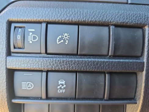 Used 2025 Toyota Tacoma SR5 image 24