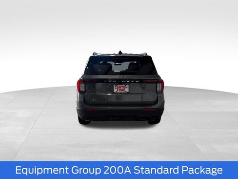 New 2026 Ford Explorer Active RWD image 5