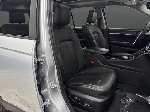 Used 2022 Jeep Grand Cherokee Limited 4xe image 39