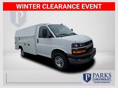 New 2025 Chevrolet Express 3500 Work Van w/ Power Convenience Package