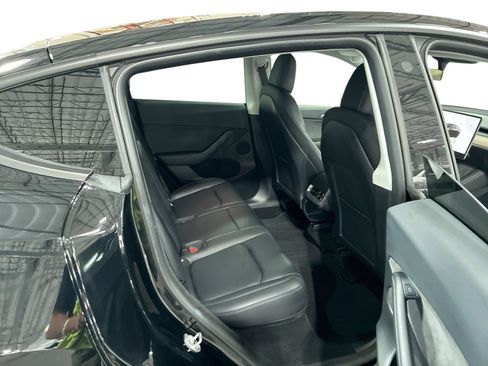 Certified 2023 Tesla Model Y Performance AWD/4WD image 11
