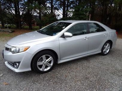 Used 2014 Toyota Camry SE w/ Fleet Convenience Package