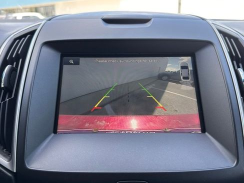 Used 2015 Ford Edge SEL w/ Equipment Group 201A AWD/4WD image 35