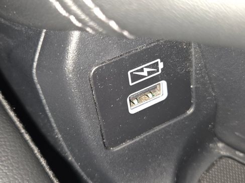 Used 2023 Honda HR-V EX-L image 40