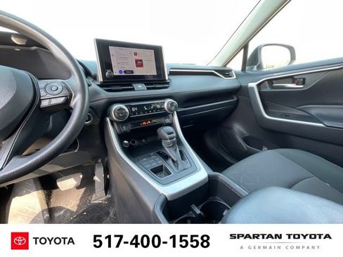 Used 2024 Toyota RAV4 XLE AWD/4WD image 19