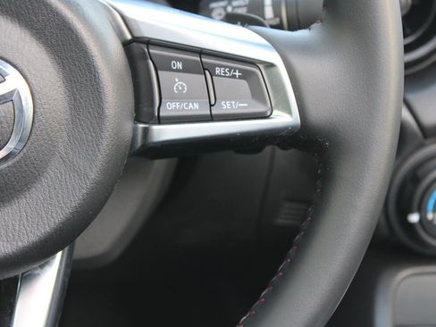 Used 2016 MAZDA MX-5 Miata Club image 26