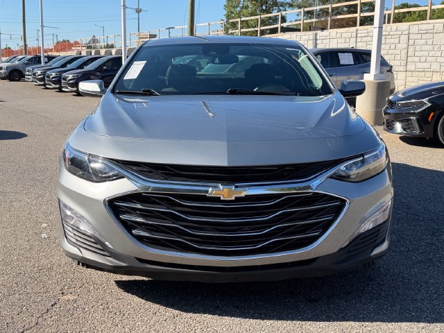 Used 2025 Chevrolet Malibu LT FWD image 8