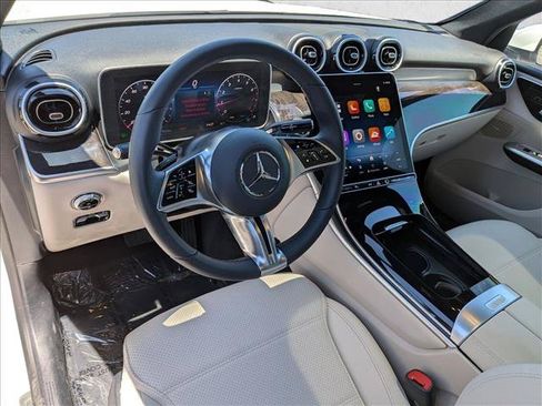 Certified 2026 Mercedes-Benz GLC 300 4MATIC image 10