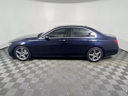 Used 2018 Mercedes-Benz E 300 image 2