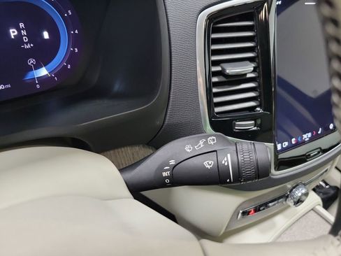 Used 2024 Volvo XC90 B6 Plus image 50