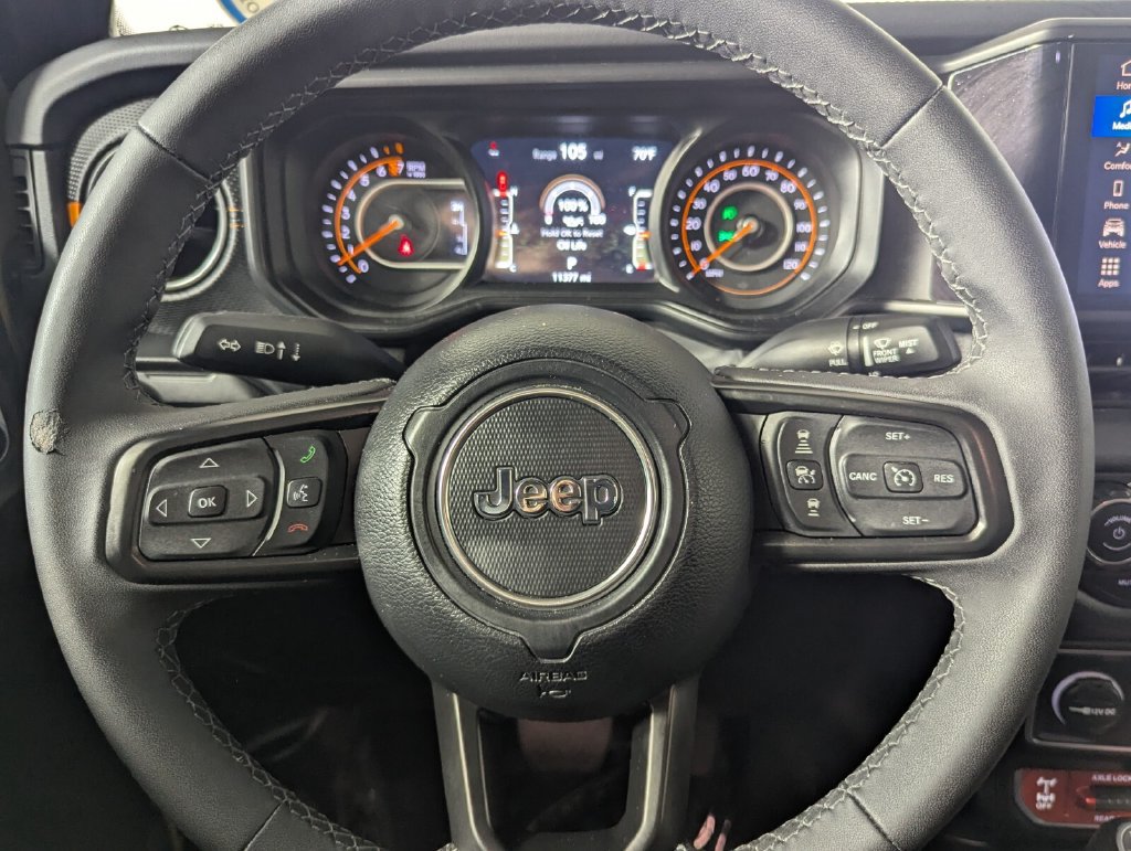 Used 2026 Jeep Gladiator Mojave AWD/4WD image 19