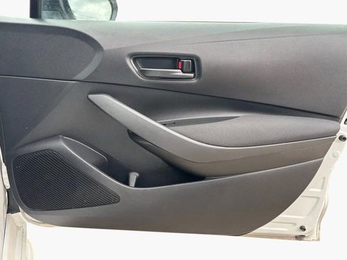 Used 2024 Toyota Corolla LE image 27