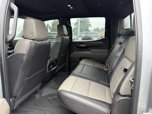 Used 2024 Chevrolet Silverado 1500 ZR2 w/ Technology Package image 11