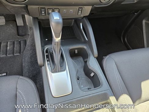Used 2025 Nissan Frontier SV w/ SV Convenience Package image 29