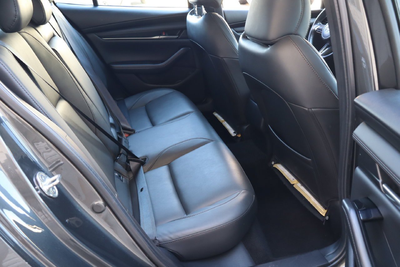 Used 2024 MAZDA MAZDA3 s FWD image 16