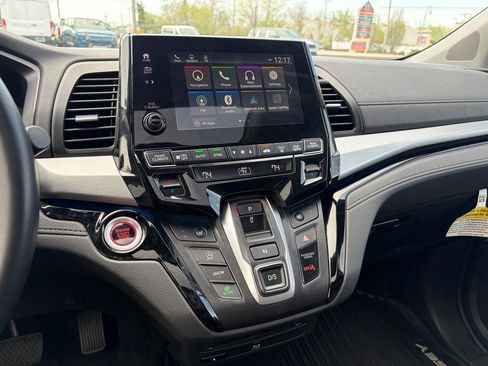 Used 2024 Honda Odyssey Touring image 28