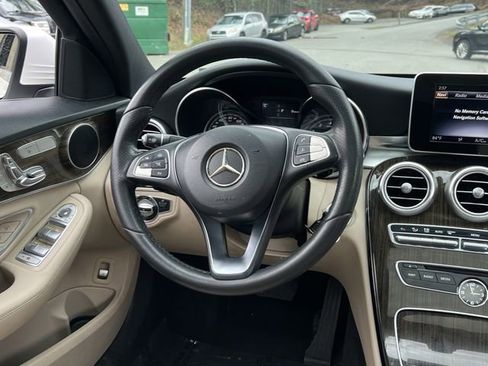 Used 2018 Mercedes-Benz C 300 Sedan w/ Premium Package image 18