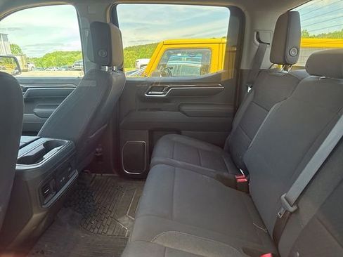Used 2023 Chevrolet Silverado 1500 RST AWD/4WD image 7