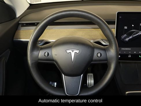 Used 2021 Tesla Model Y Performance AWD/4WD image 7