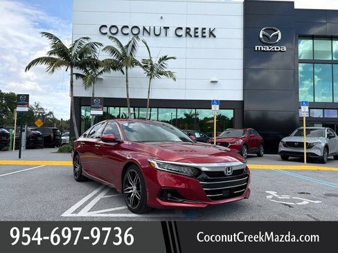 Used 2022 Honda Accord Touring image 1