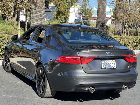 Used 2017 Jaguar XF S image 16