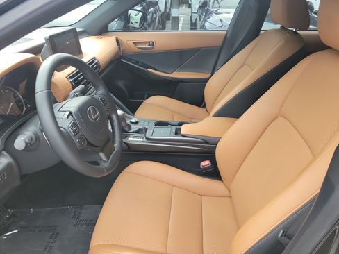 Used 2024 Lexus IS 300 w/ Comfort Package RWD image 12