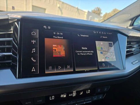 Used 2024 Audi Q4 e-tron Premium Plus image 28