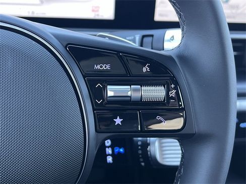 New 2025 Hyundai Ioniq 6 SE image 14