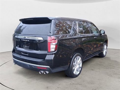 Used 2021 Chevrolet Tahoe High Country w/ Premium Package image 5