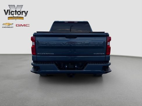 Used 2024 Chevrolet Silverado 1500 Custom RWD image 5