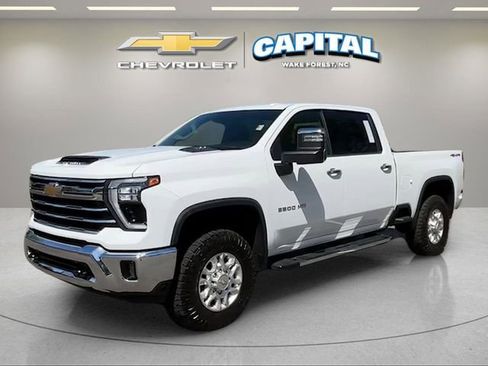 Used 2024 Chevrolet Silverado 2500 LTZ AWD/4WD image 1