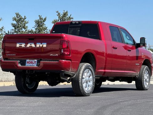 New 2026 RAM 2500 Laramie AWD/4WD image 3