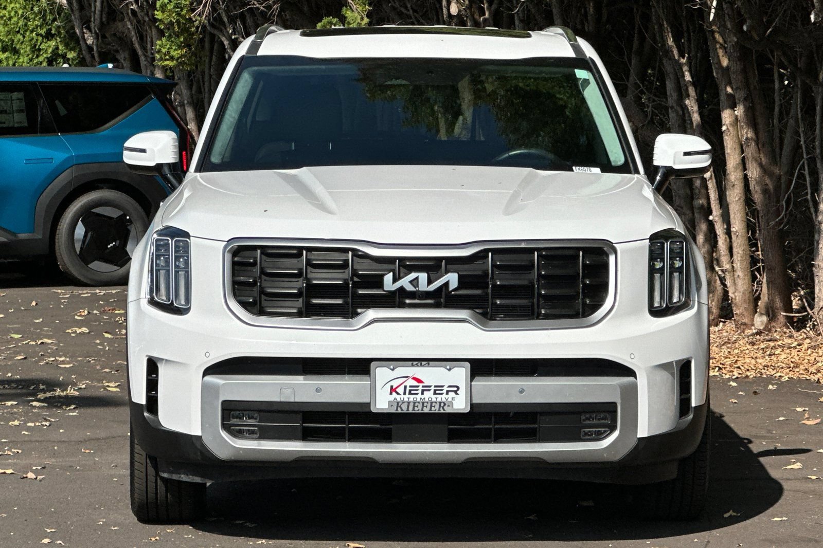 Certified 2025 Kia Telluride SX Prestige AWD/4WD image 9