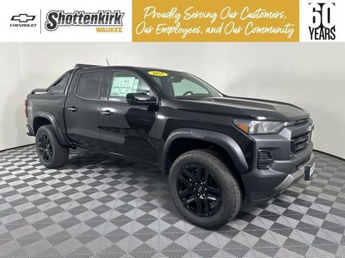 New 2025 Chevrolet Colorado Trail Boss w/ Midnight Edition image 1