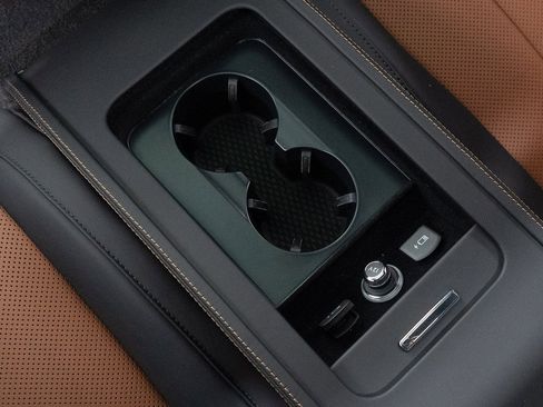 Certified 2024 Bentley Continental GT V8 image 21