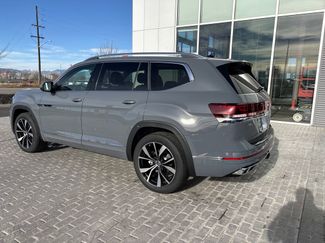 New 2026 Volkswagen Atlas SEL Premium R-Line AWD/4WD video 3