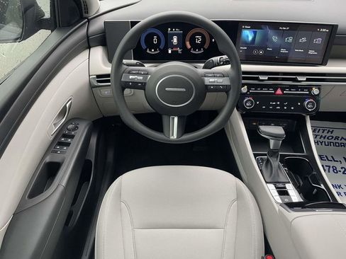 New 2026 Hyundai Tucson SEL image 12