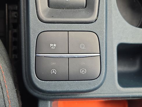 Certified 2024 Ford Maverick XLT w/ Equipment Group 300A Standard AWD/4WD image 25