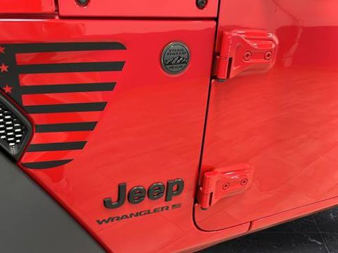 Used 2024 Jeep Wrangler Sport AWD/4WD image 37