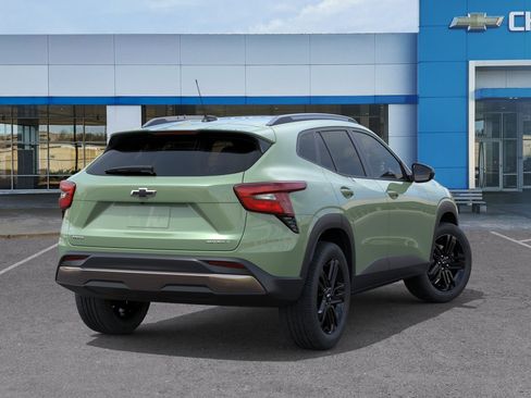 New 2026 Chevrolet Trax ACTIV w/ Driver Confidence Package FWD image 4