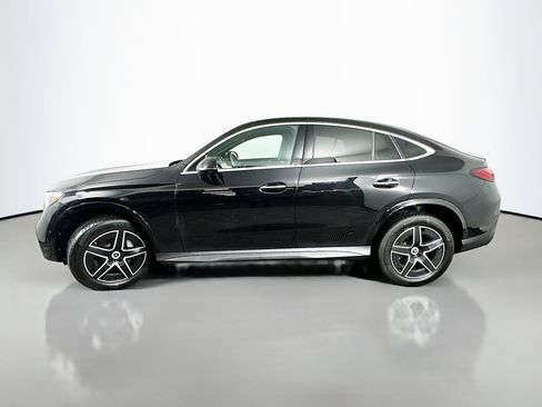Certified 2025 Mercedes-Benz GLC 300 4MATIC image 4
