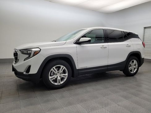 Used 2018 GMC Terrain SLE image 2