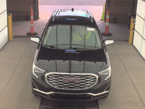 Used 2018 GMC Terrain Denali w/ Advanced Safety Package image 2