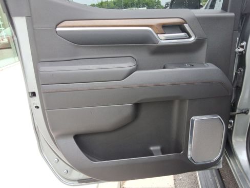 Used 2026 Chevrolet Silverado 1500 High Country AWD/4WD image 23