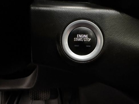 Used 2019 GMC Terrain SLT w/ Preferred Package AWD/4WD image 22