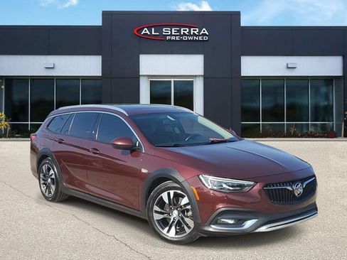 Used 2019 Buick Regal Essence w/ Driver Confidence Package I AWD/4WD image 1