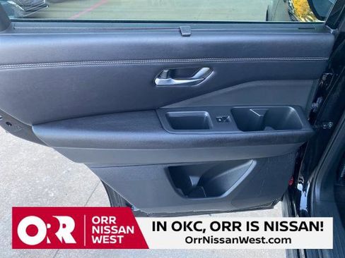 Certified 2024 Nissan Pathfinder Platinum w/ Cargo Package image 16