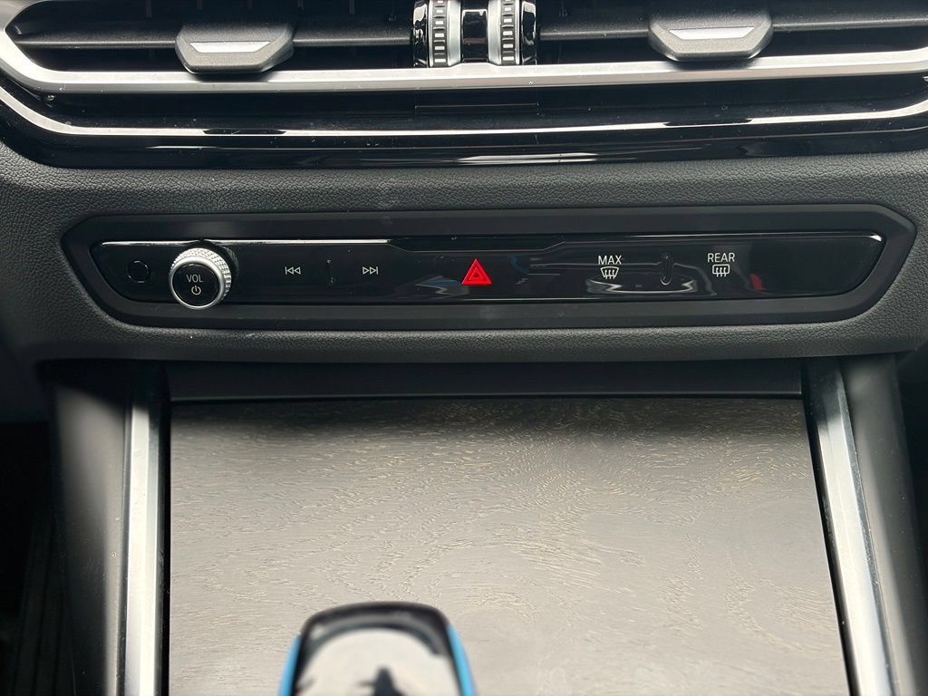 Certified 2023 BMW i4 eDrive40 w/ Premium Package RWD image 30