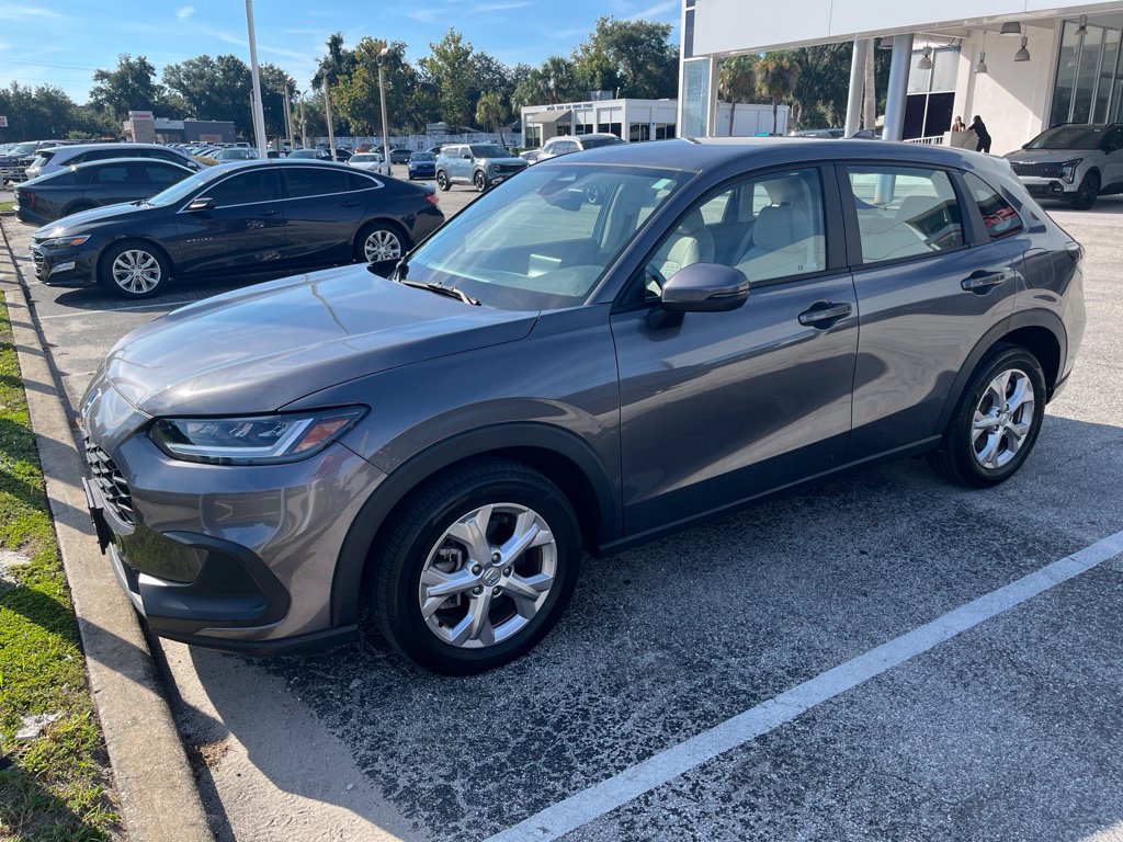 Used 2024 Honda HR-V LX image 3